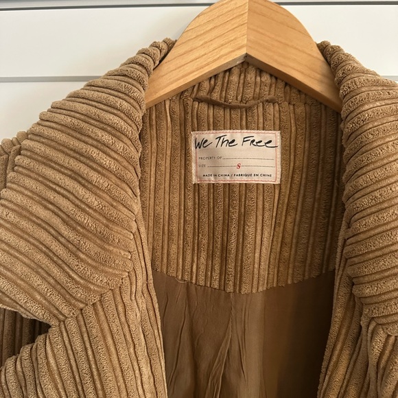 FREE PEOPLE- We The Free Corduroy jacket (ish) - Picture 5 of 5